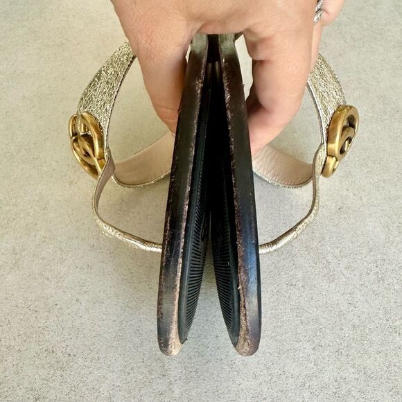 Gucci GG Marmont Sandals Metallic Gold Leather
Thong Flats Flip Flops Size 37 - Picture 11 of 12